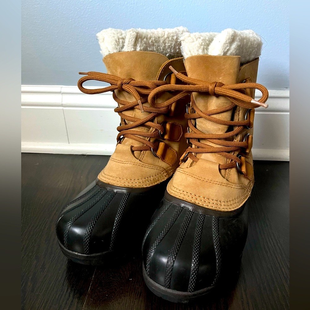 Sorel Caribou II Women’s Boots Size 6